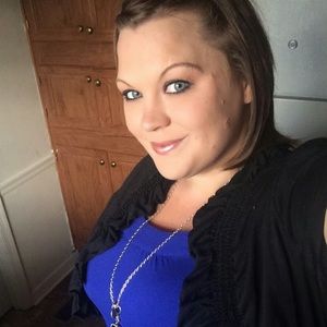 Meet your Posher, Catherine